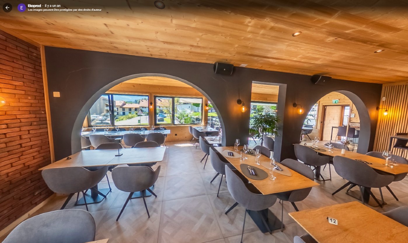 Un écrin entre bois et montagnes